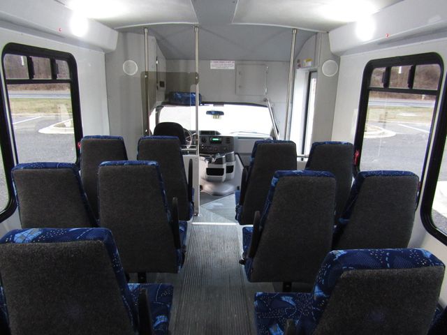 2015 Ford E450 Goshen Impulse Bus 21 Passenger + Rear Luggage - 22247244 - 20