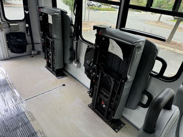 2015 Ford E450 Non-CDL Wheelchair Shuttle Bus For Sale For Adults Churches Seniors & Handicapped Transport - 22582644 - 23