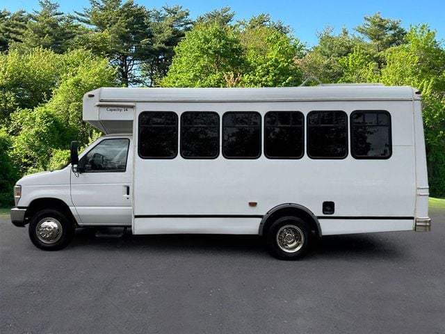 2015 Ford E450 Non-CDL Wheelchair Shuttle Bus For Sale For Adults Churches Seniors & Handicapped Transport - 22582644 - 3