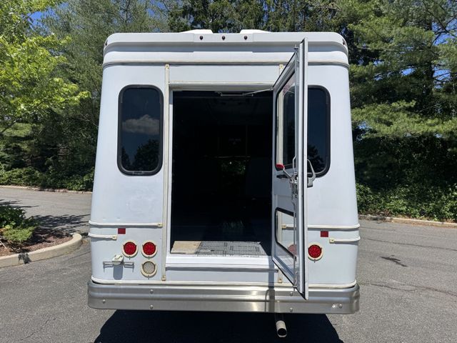 2015 Ford E450 Non-CDL Wheelchair Shuttle Bus For Sale For Adults Church Seniors & Handicapped Transportation - 23034691 - 12