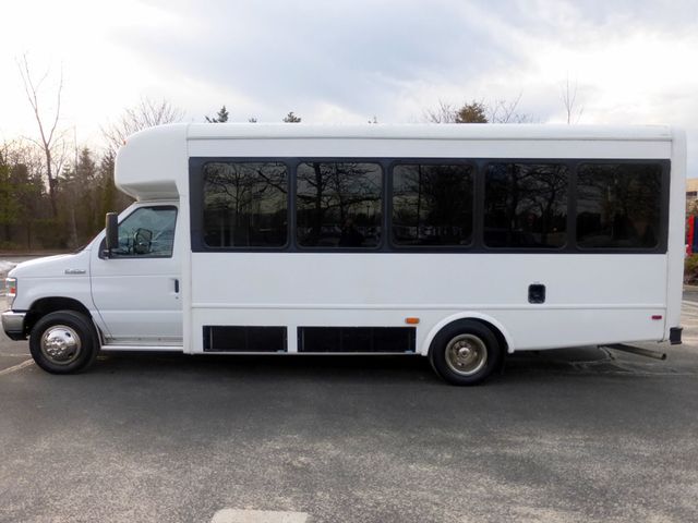 2015 Ford E450 Non-CDL Wheelchair Shuttle Bus For Sale For Adults Medical Transport Mobility ADA Handicapped - 22990663 - 3