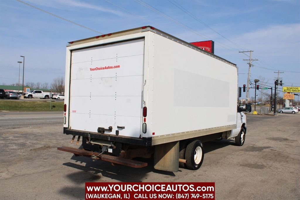 2015 Ford Econoline Commercial Cutaway E 350 SD 2dr 158 in. WB DRW Cutaway Chassis - 22362294 - 4