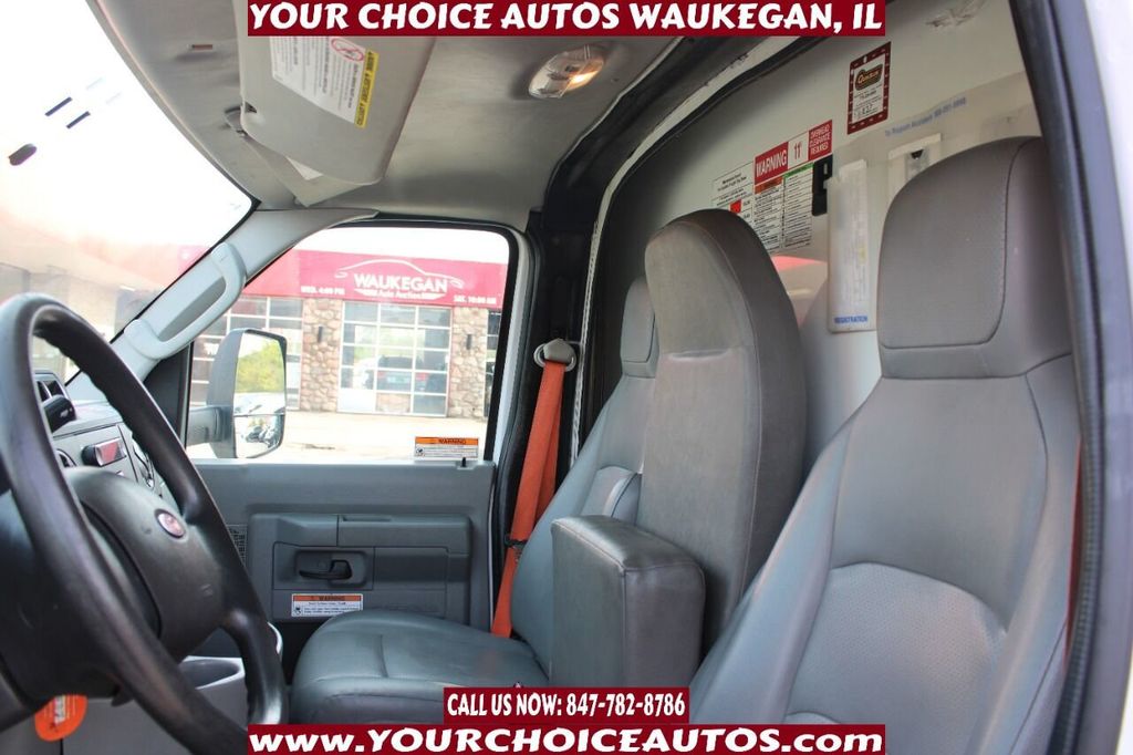 2015 Ford Econoline Commercial Cutaway E 350 SD 2dr 176 in. WB DRW Cutaway Chassis - 21932801 - 18
