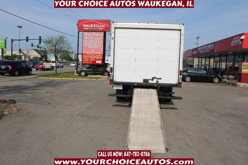 2015 Ford Econoline Commercial Cutaway E 350 SD 2dr 176 in. WB DRW Cutaway Chassis - 21932801 - 24