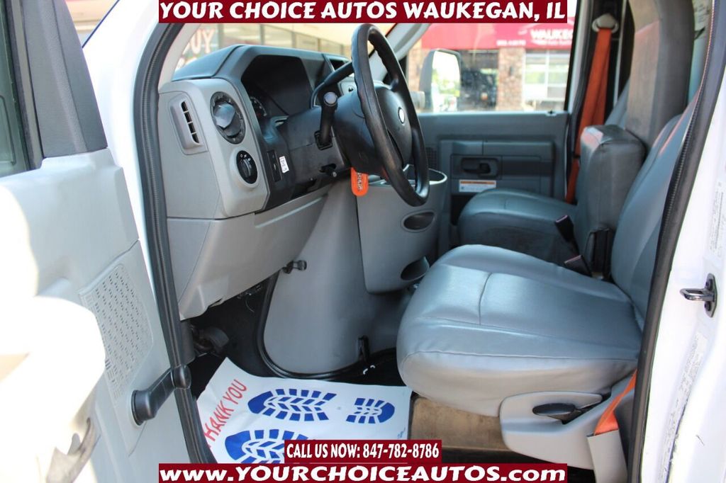 2015 Ford Econoline Commercial Cutaway E 350 SD 2dr Commercial/Cutaway/Chassis 138 176 in. WB - 22086206 - 17