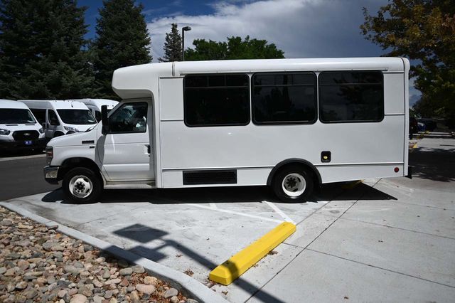 2015 Ford Econoline Commercial Cutaway E-350 SD Mobility Handicap Shuttle Bus - 23082128 - 8