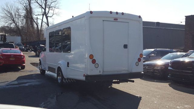 2015 Ford Econoline Commercial Cutaway E-350 Super Duty 176" DRW - 18699624 - 6