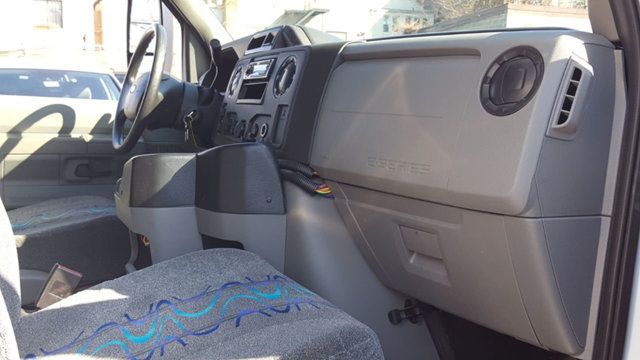 2015 Ford Econoline Commercial Cutaway E-350 Super Duty 176" DRW - 18699624 - 7