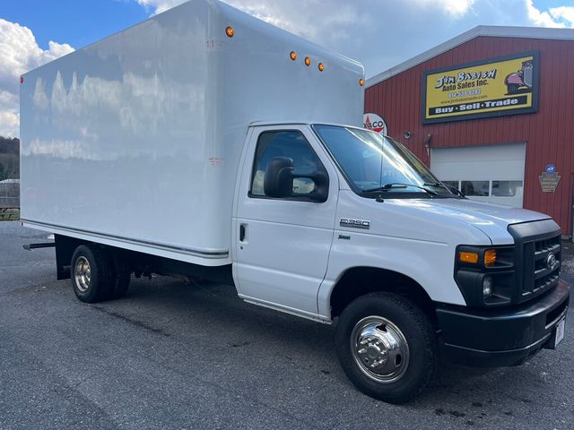 2015 Ford Econoline Commercial Cutaway E350 Unicel Fiberglass Cube Box Van  - 22939331 - 0