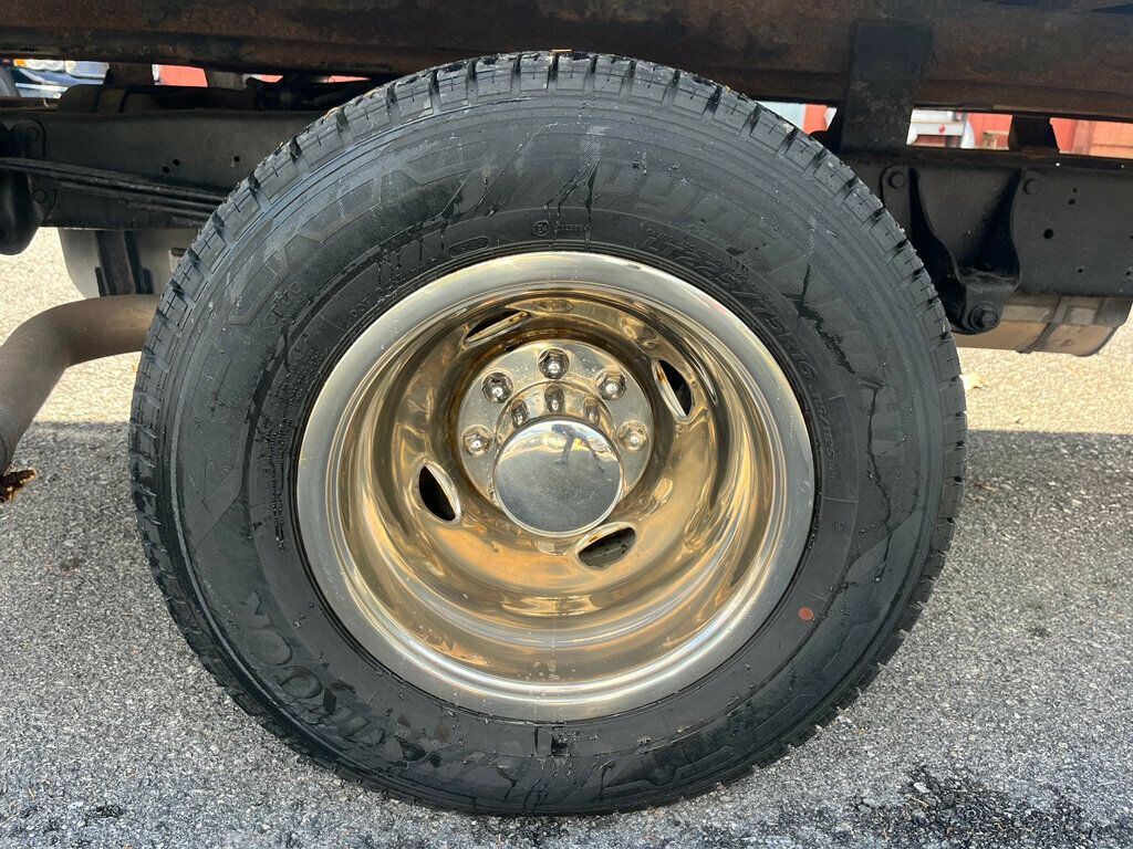 2015 Ford Econoline Commercial Cutaway E350 Unicel Fiberglass Cube Box Van  - 22939331 - 24