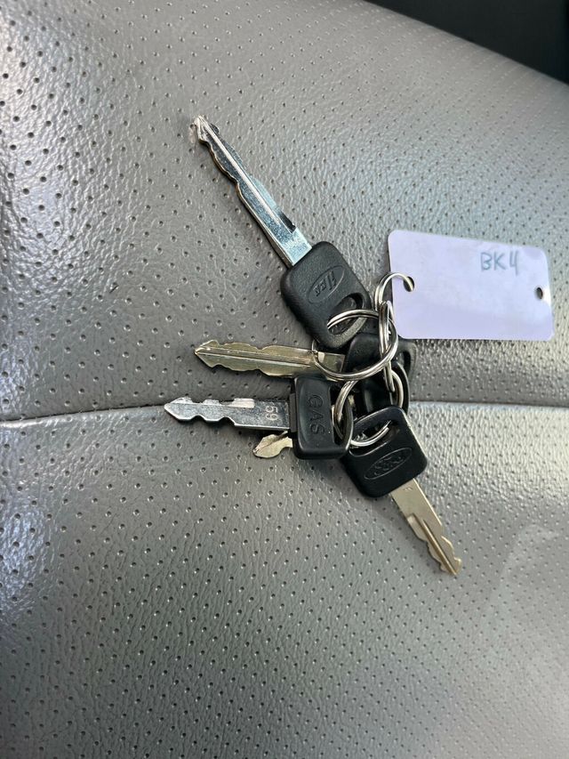 2015 Ford Econoline Commercial Cutaway E350 Unicel Fiberglass Cube Box Van  - 22939331 - 50