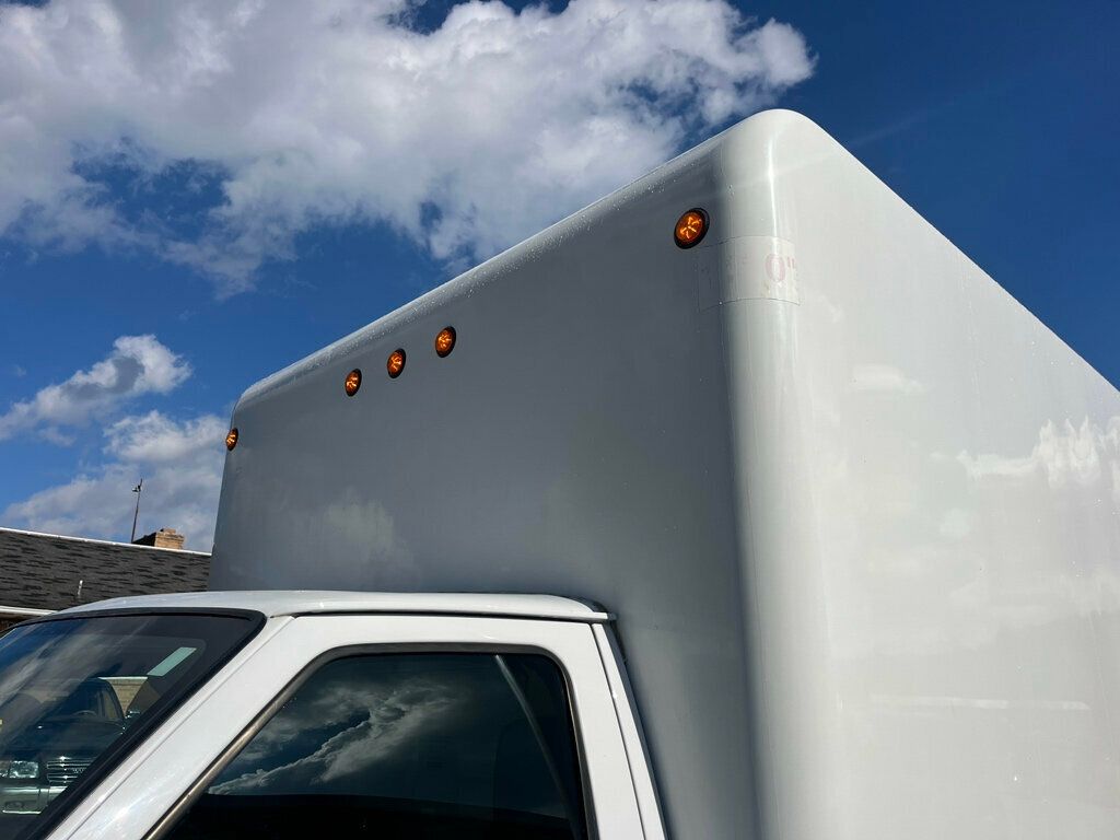 2015 Ford Econoline Commercial Cutaway E350 Unicel Fiberglass Cube Box Van  - 22939331 - 7