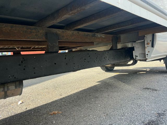 2015 Ford Econoline Commercial Cutaway E350 Unicell Fiberglass Cube Box Van  - 22939331 - 26