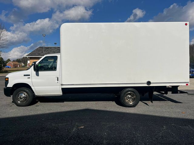 2015 Ford Econoline Commercial Cutaway E350 Unicell Fiberglass Cube Box Van  - 22939331 - 3