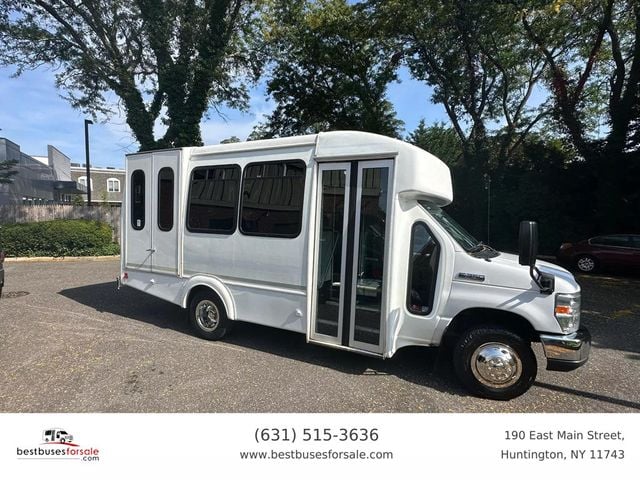 2015 Ford Econoline Commercial Cutaway NON-CDL WHEELCHAIR SHUTTLE BUS FOR SALE - 22577767 - 3