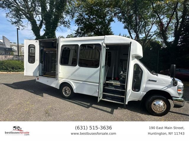 2015 Ford Econoline Commercial Cutaway NON-CDL WHEELCHAIR SHUTTLE BUS FOR SALE - 22577767 - 5