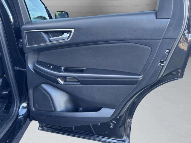 2015 Ford Edge 4dr SEL AWD - 22942565 - 17