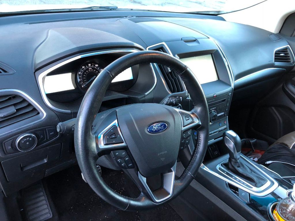 2015 Ford Edge 4dr Sport AWD - 18379317 - 10
