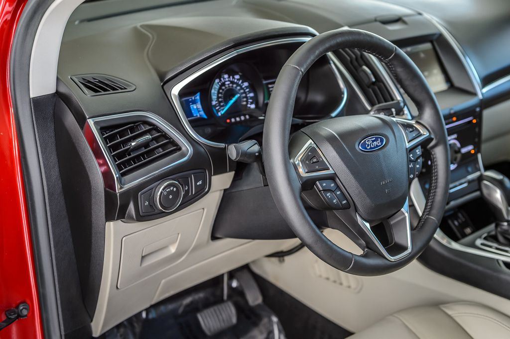 2015 Ford Edge EDGE TITANIUM AWD - NAV - BACKUP CAM - PANO ROOF - MUST SEE - 23033387 - 25