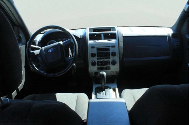 2015 Ford Escape 4WD 4dr SE - 23016159 - 7