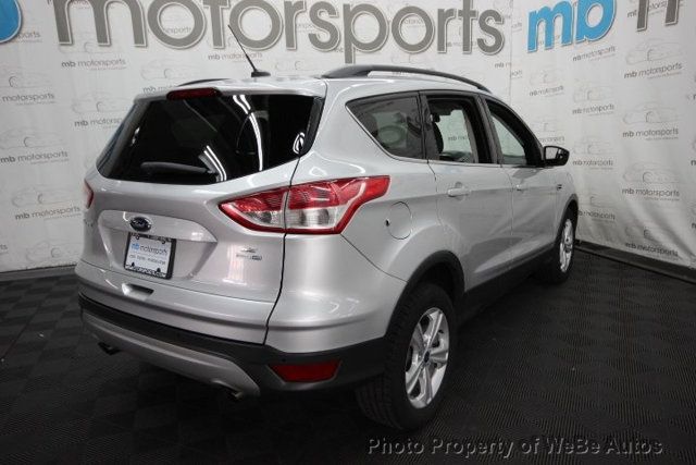 2015 Ford Escape 4WD 4dr SE - 22559334 - 5