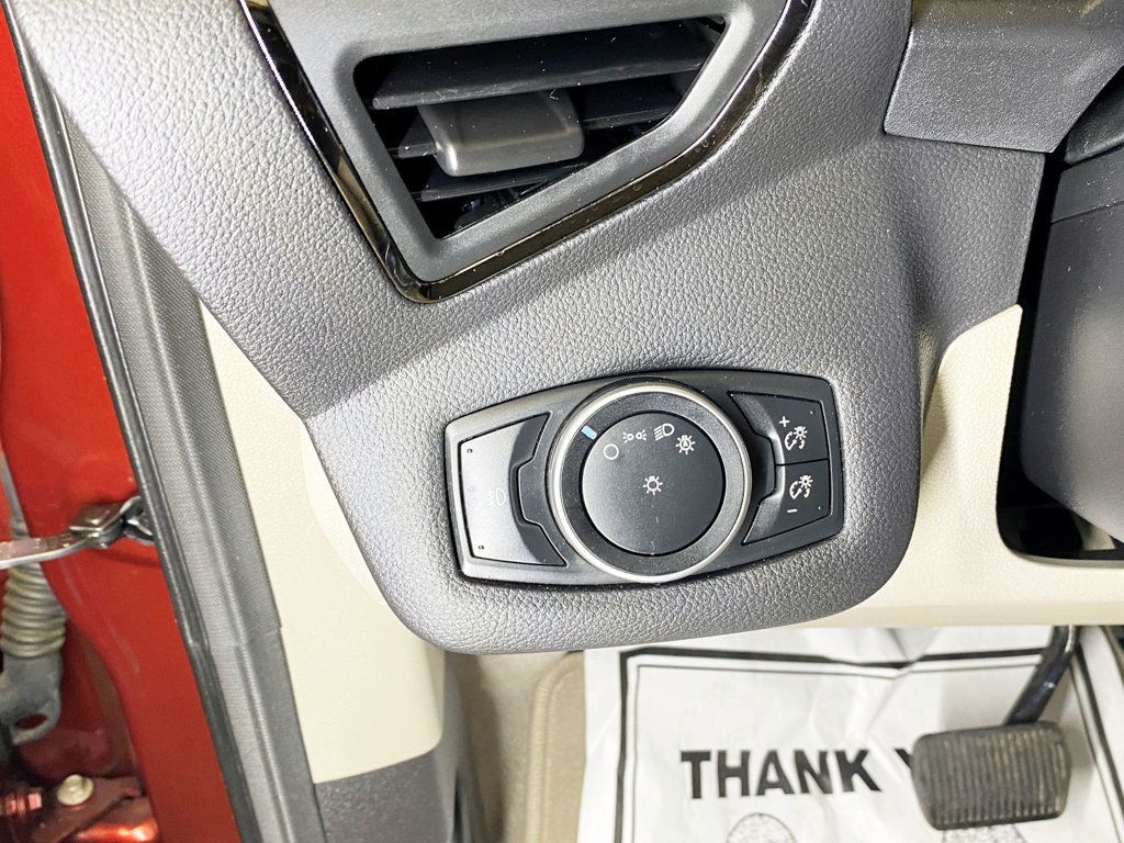 2015 Ford Escape 4WD 4dr Titanium - 22947598 - 25