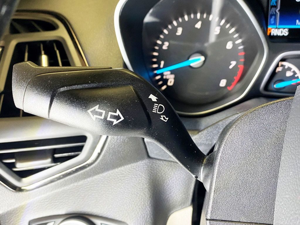 2015 Ford Escape 4WD 4dr Titanium - 22947598 - 29