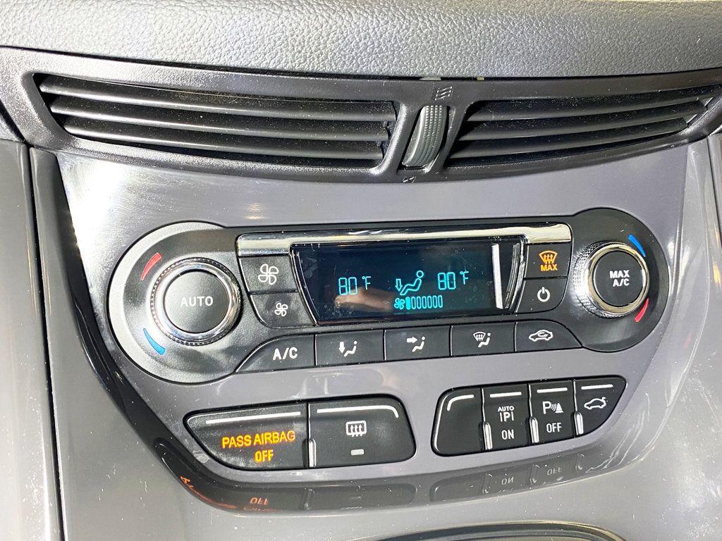 2015 Ford Escape 4WD 4dr Titanium - 22947598 - 35