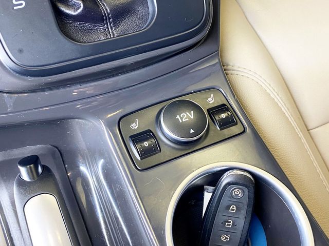 2015 Ford Escape 4WD 4dr Titanium - 22947598 - 37