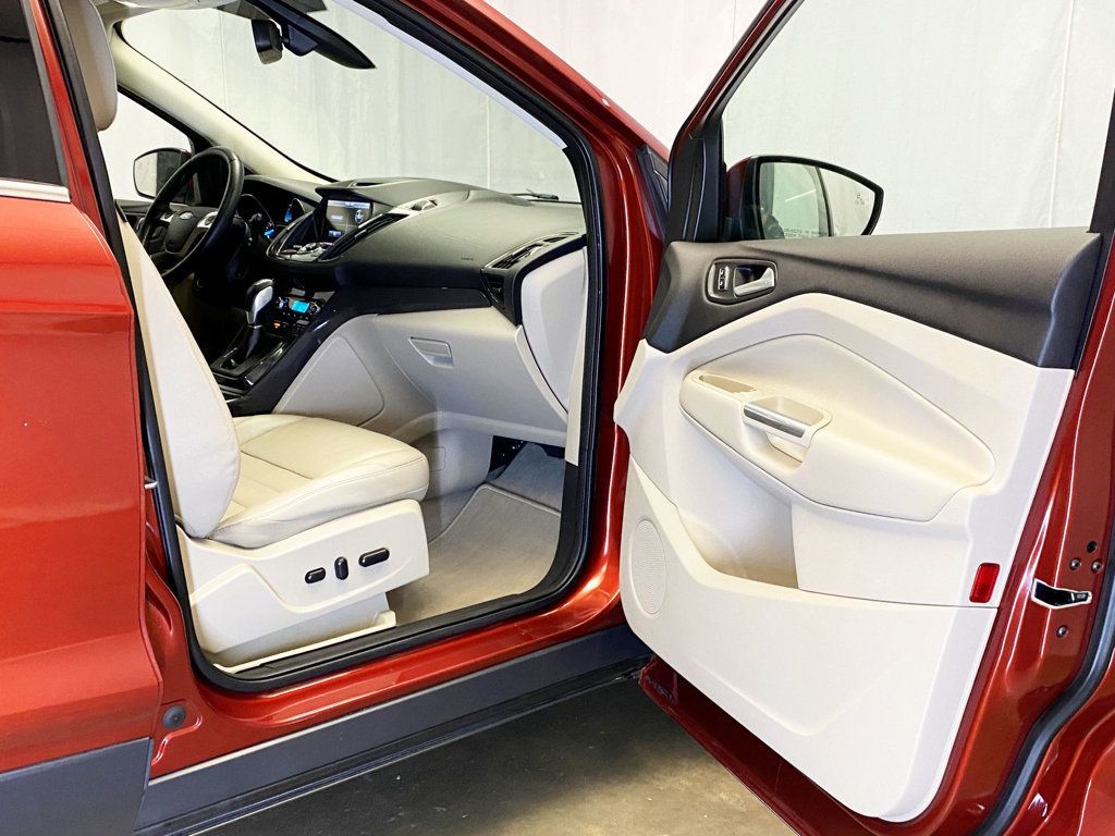 2015 Ford Escape 4WD 4dr Titanium - 22947598 - 41