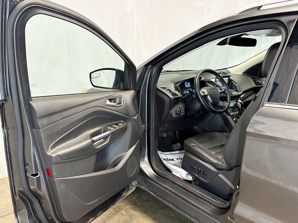 2015 Ford Escape 4WD 4dr Titanium - 23060226 - 16