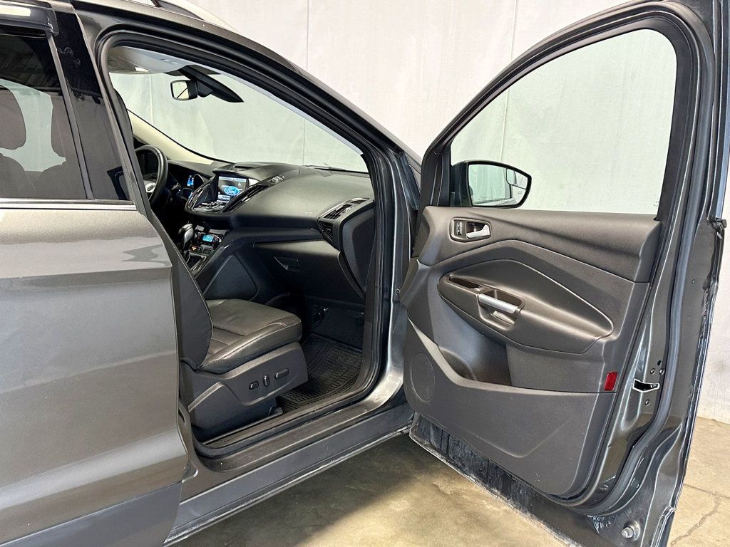 2015 Ford Escape 4WD 4dr Titanium - 23060226 - 17