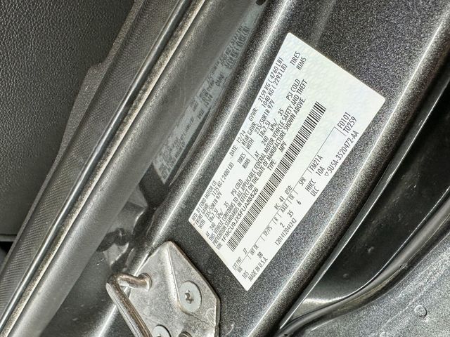 2015 Ford Escape 4WD 4dr Titanium - 23060226 - 46