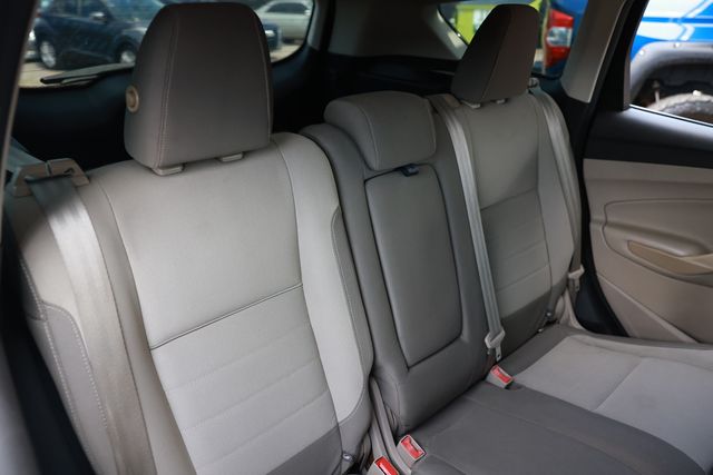 2015 Ford Escape FWD 4dr SE - 22995878 - 16