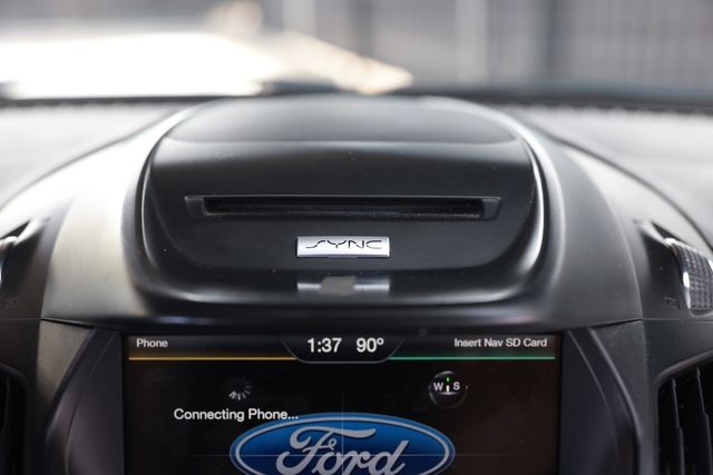 2015 Ford Escape FWD 4dr SE - 22995878 - 37