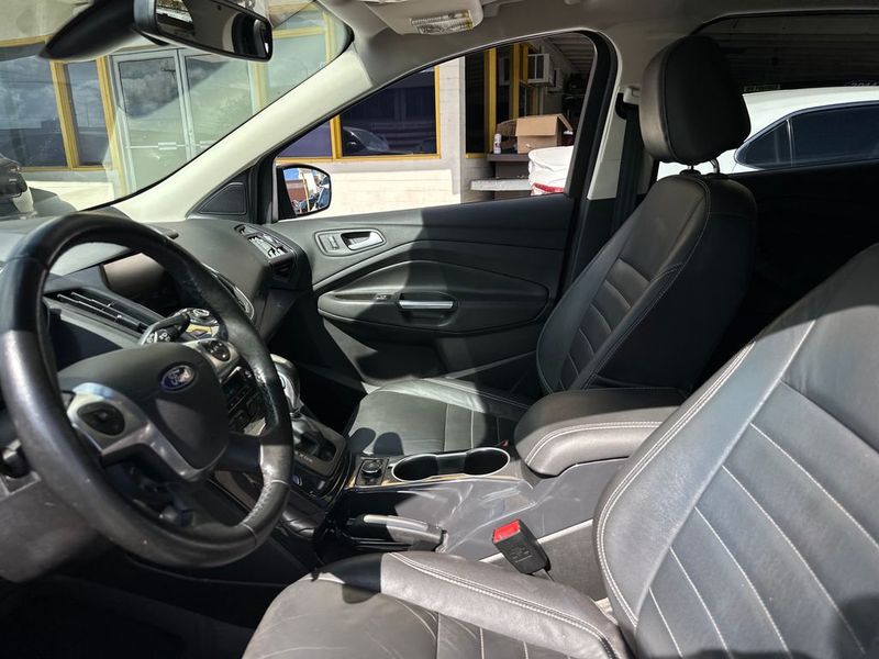 2015 Ford Escape FWD 4dr Titanium - 23045887 - 12