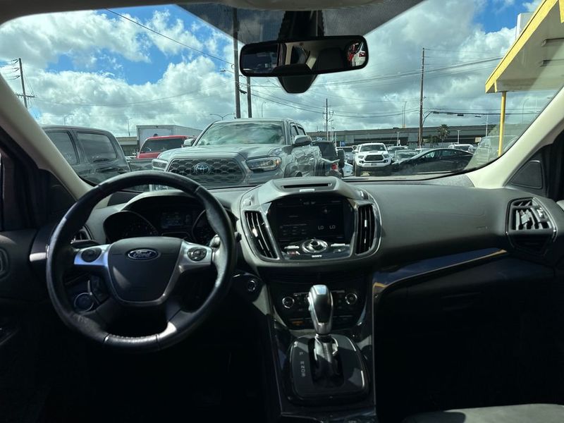 2015 Ford Escape FWD 4dr Titanium - 23045887 - 13