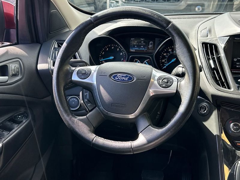 2015 Ford Escape FWD 4dr Titanium - 23045887 - 16