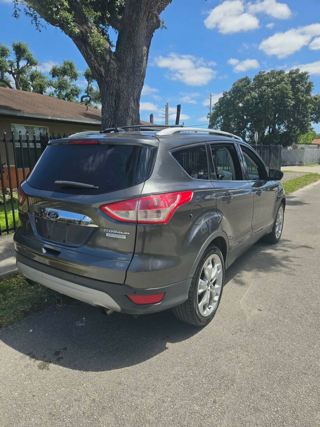 2015 Ford Escape FWD 4dr Titanium - 23014672 - 10