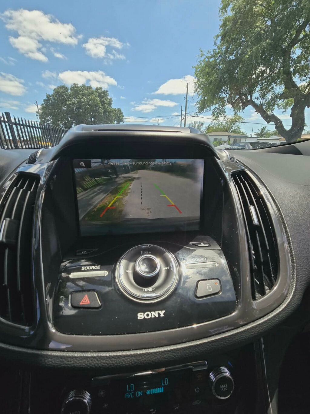 2015 Ford Escape FWD 4dr Titanium - 23014672 - 7