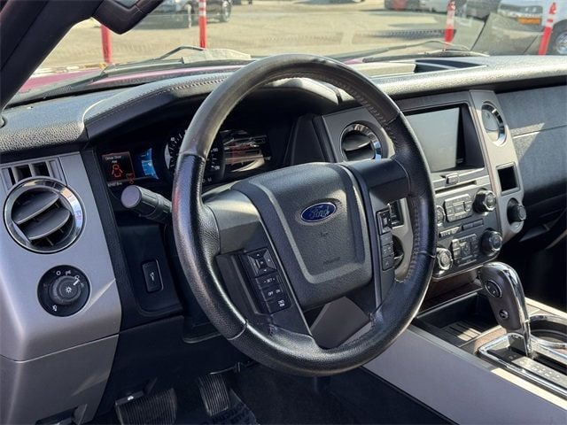 2015 Ford Expedition 2WD 4dr King Ranch - 22732739 - 18