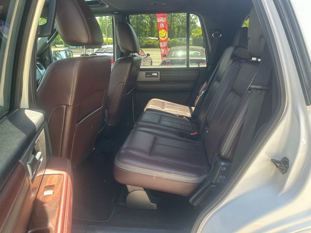 2015 Ford Expedition 2WD 4dr Platinum - 23016073 - 11