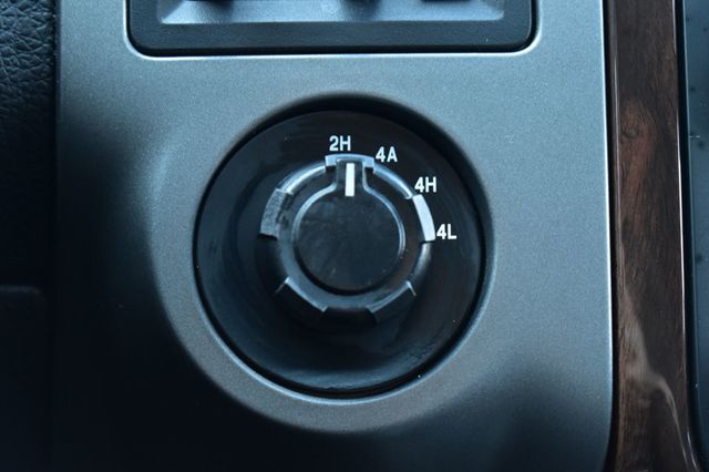 2015 Ford Expedition 4WD 4dr Platinum - 22953202 - 44