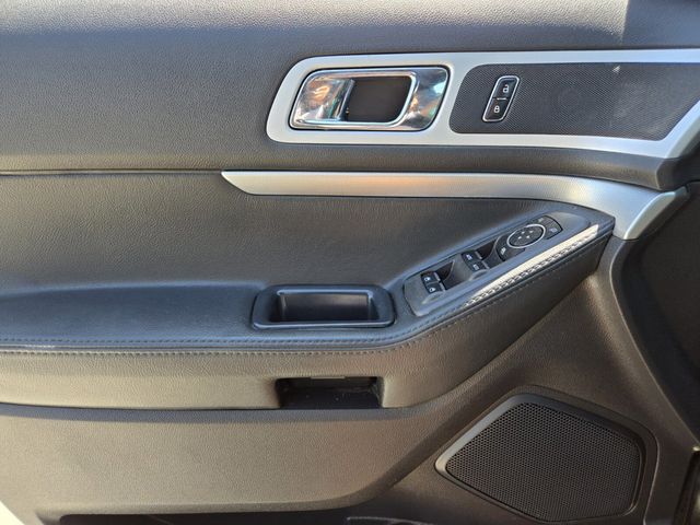2015 Ford Explorer 4WD 4dr XLT - 22897569 - 14