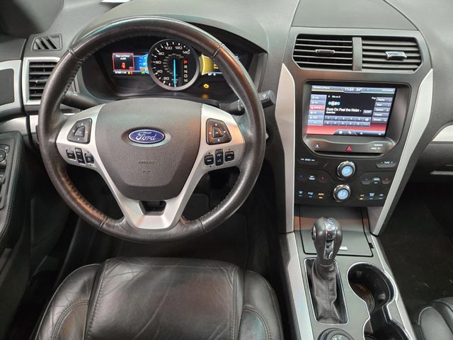 2015 Ford Explorer 4WD 4dr XLT - 22968466 - 9