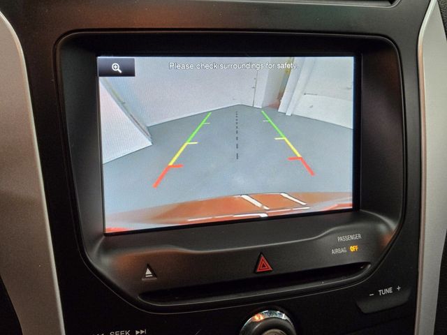 2015 Ford Explorer 4WD 4dr XLT - 22968466 - 18