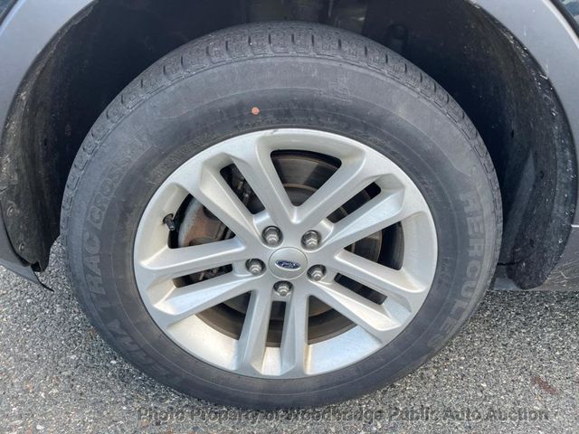 2015 Ford Explorer 4WD 4dr XLT - 23030734 - 8
