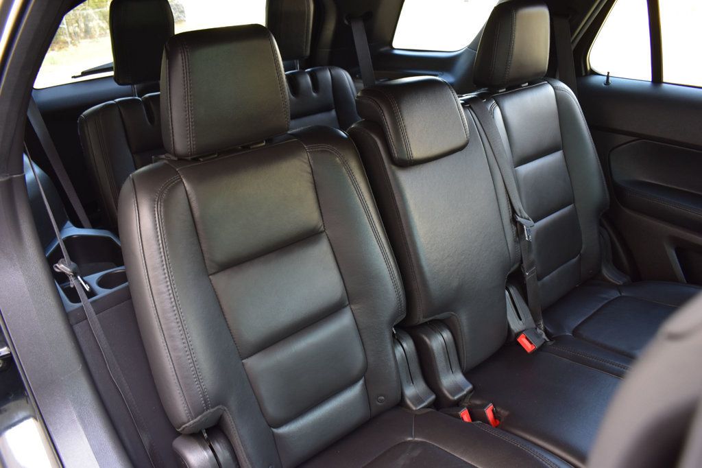 2015 Ford Explorer 4WD 4dr XLT - 23009790 - 23