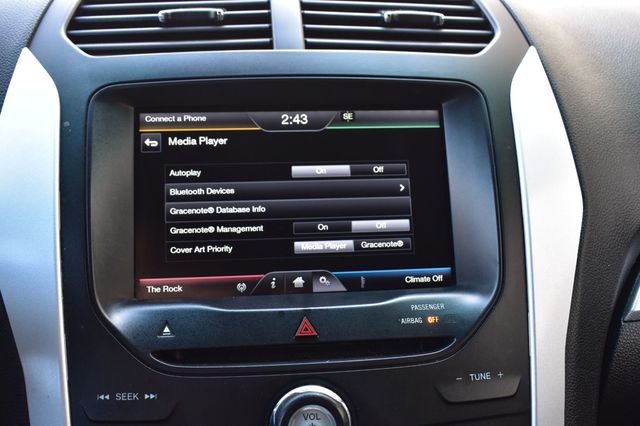 2015 Ford Explorer 4WD 4dr XLT - 23009790 - 41