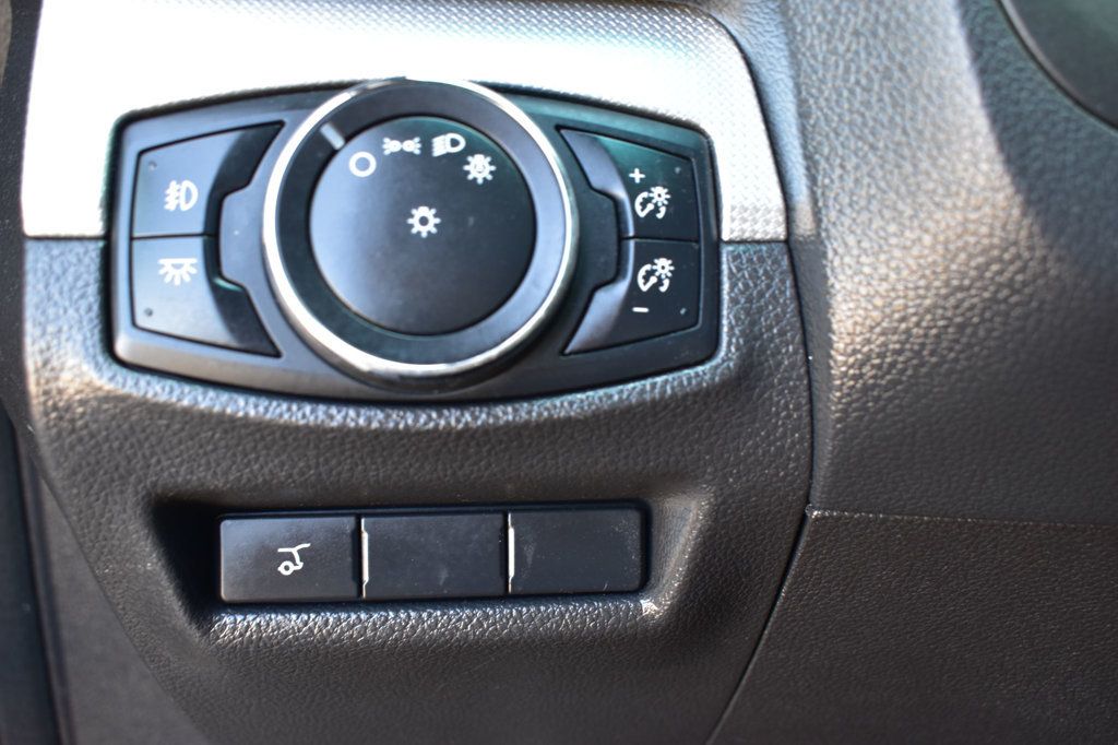 2015 Ford Explorer 4WD 4dr XLT - 23009790 - 48